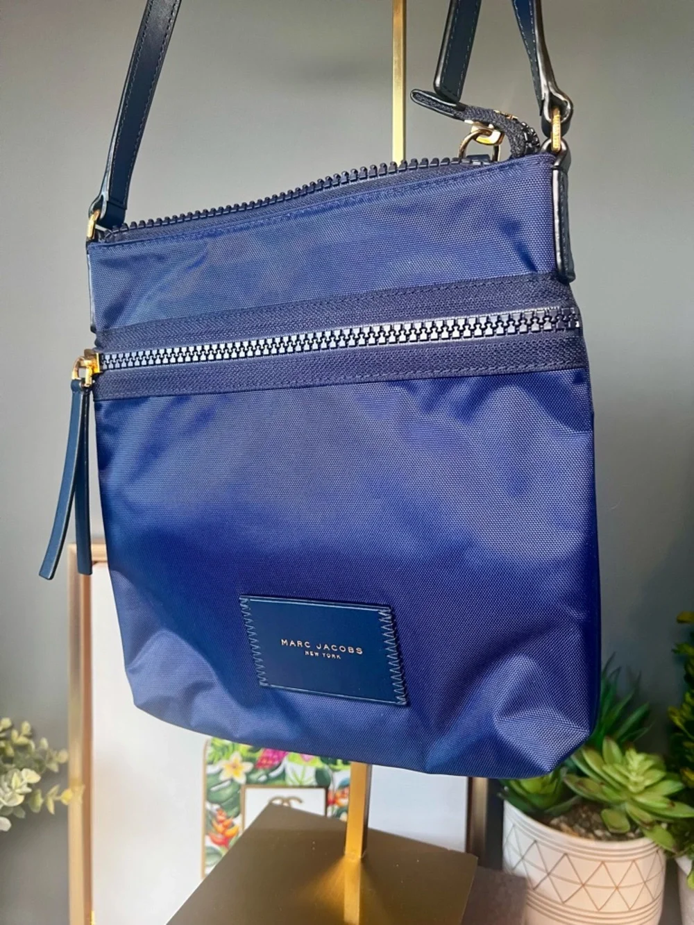 Marc Jacobs EUC Navy Nylon Biker Crossbody Bag with Gold Hardware - Picture 3 of 13